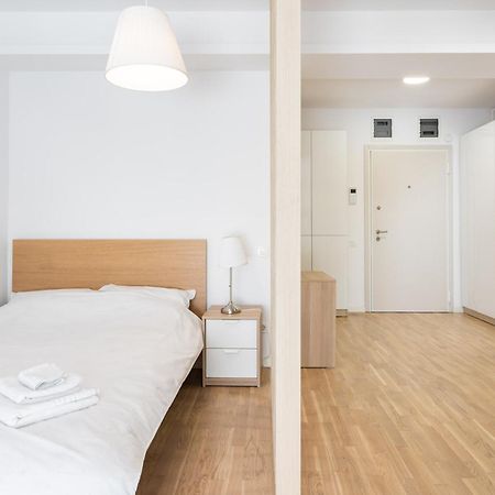 Zen Studios - Central Escape With Parking Bukarest Exterior foto