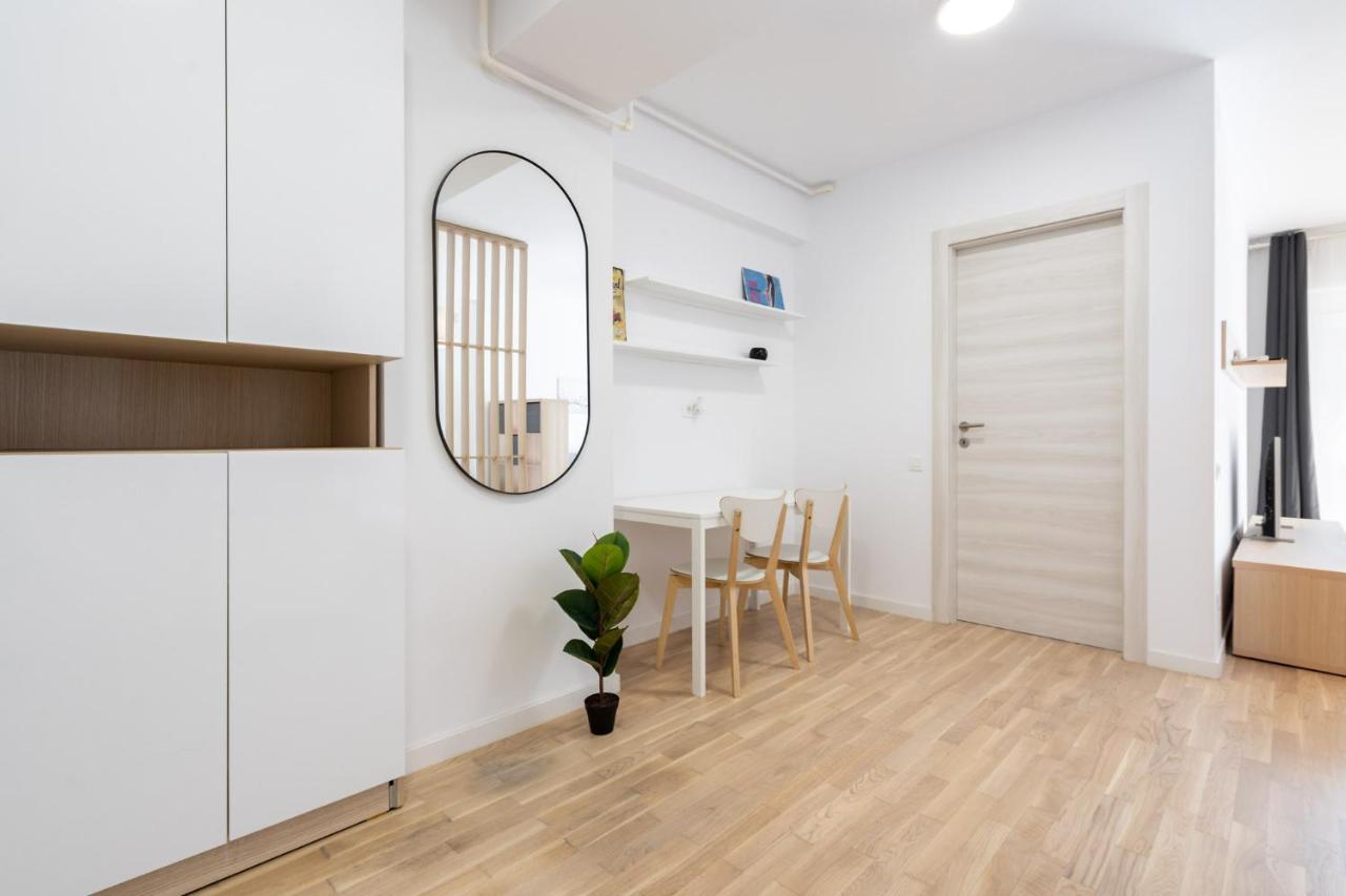 Zen Studios - Central Escape With Parking Bukarest Exterior foto