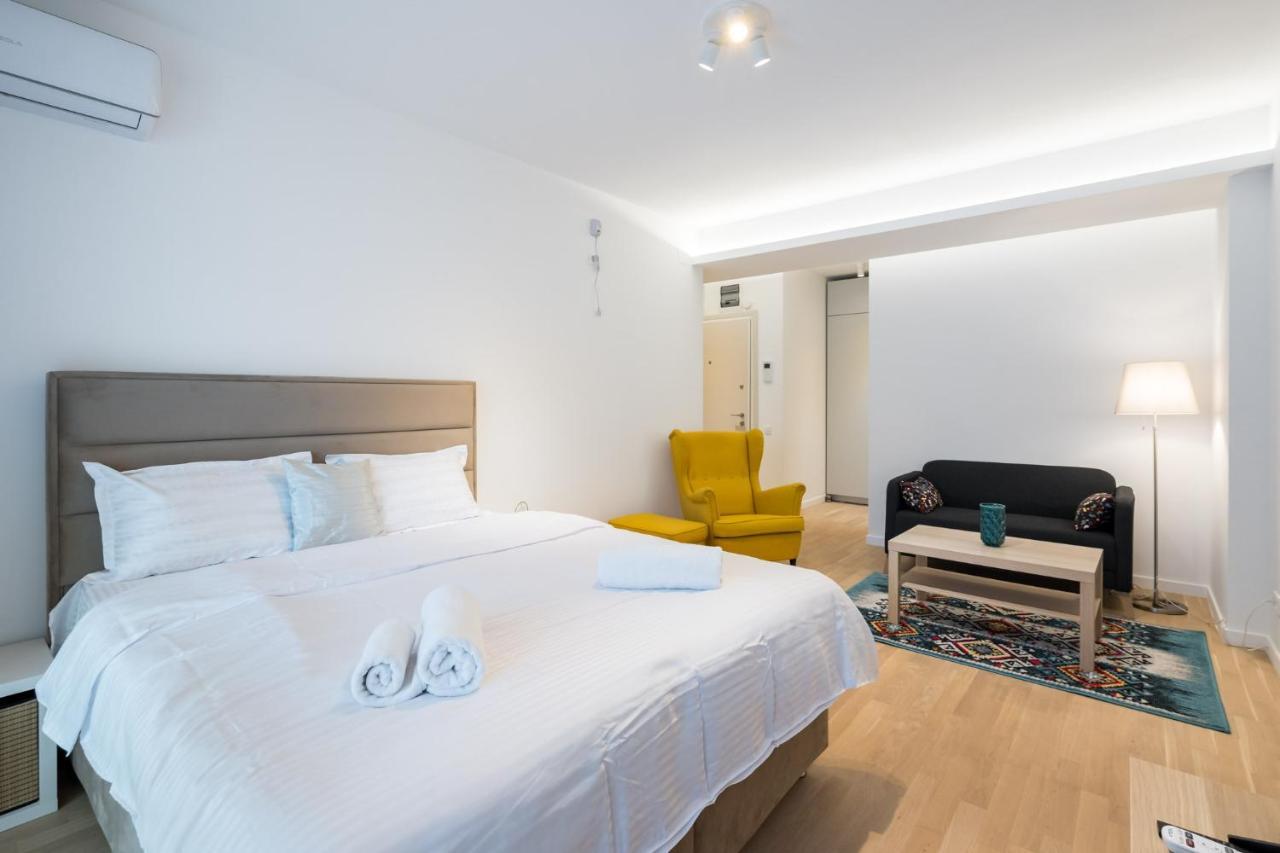 Zen Studios - Central Escape With Parking Bukarest Exterior foto