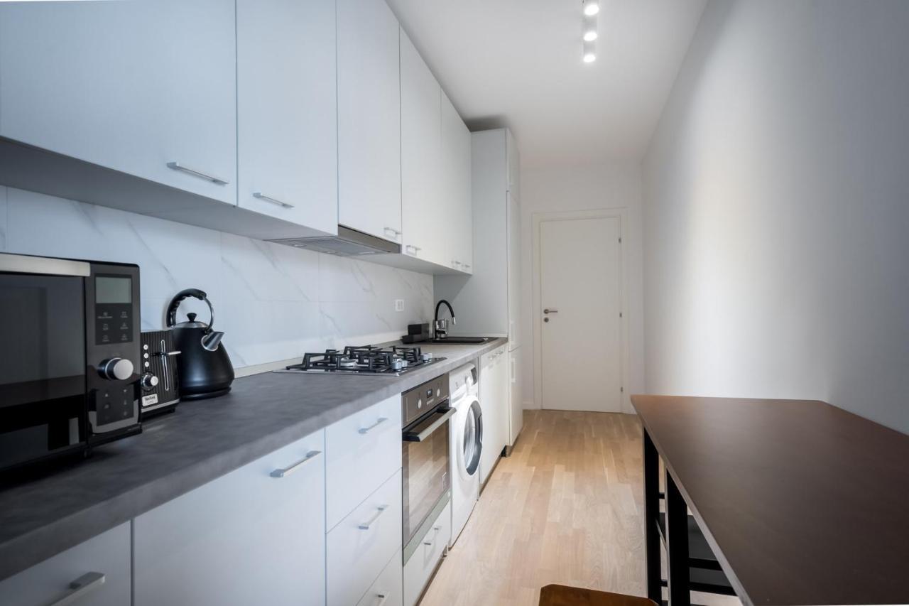 Zen Studios - Central Escape With Parking Bukarest Exterior foto